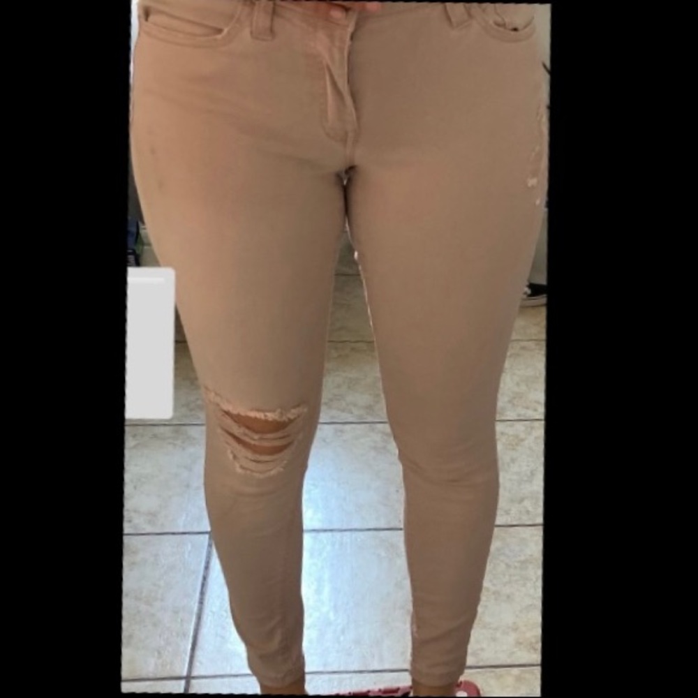 Pink SO low rise jeggings size 7